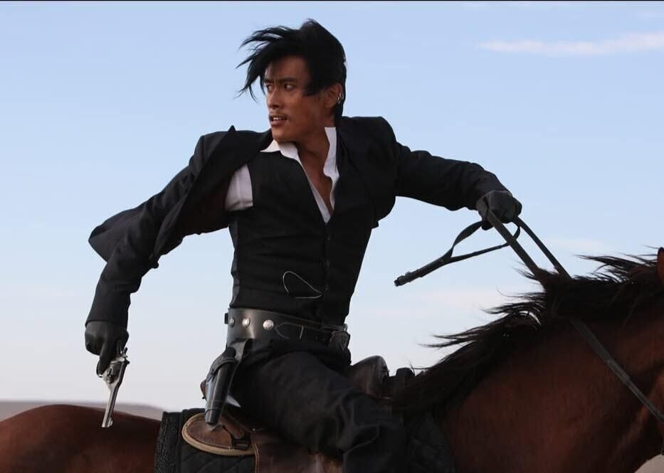 #98. The Good the Bad the Weird (2008)